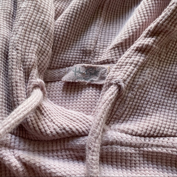 Brandy Melville Waffle Knit Hoodie Small OS - Picture 3 of 3